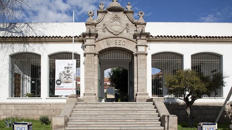 Fachada Museo