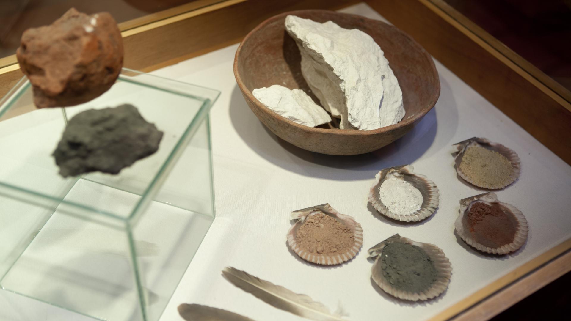 Vitrina del Museo Arqueológico de La Serena Colección de arqueología es la que reúne la mayor parte de los objetos del Museo.
