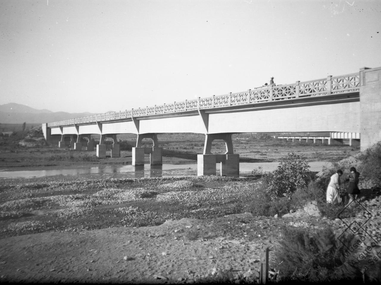 Puente sobre el río Coquimbo